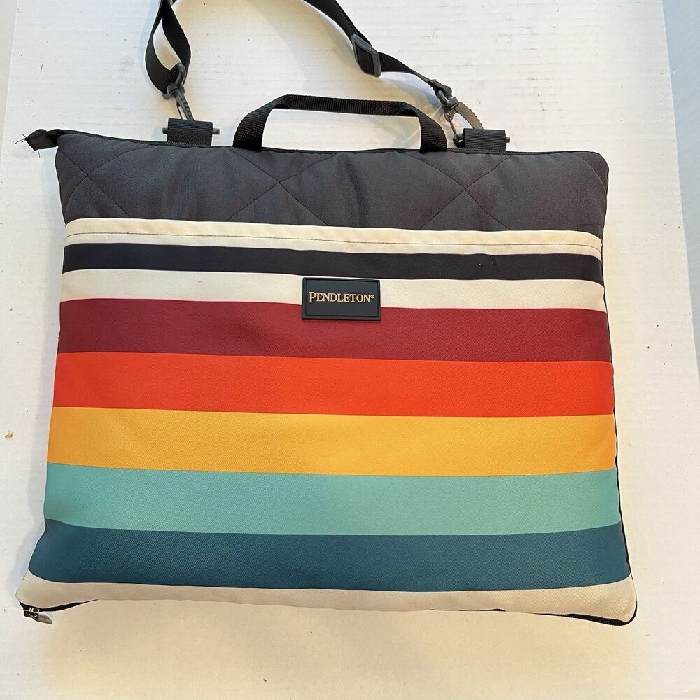 Pendleton Packable Picnic Beach Blanket Tote Shoulder Southwest Mount Foraker